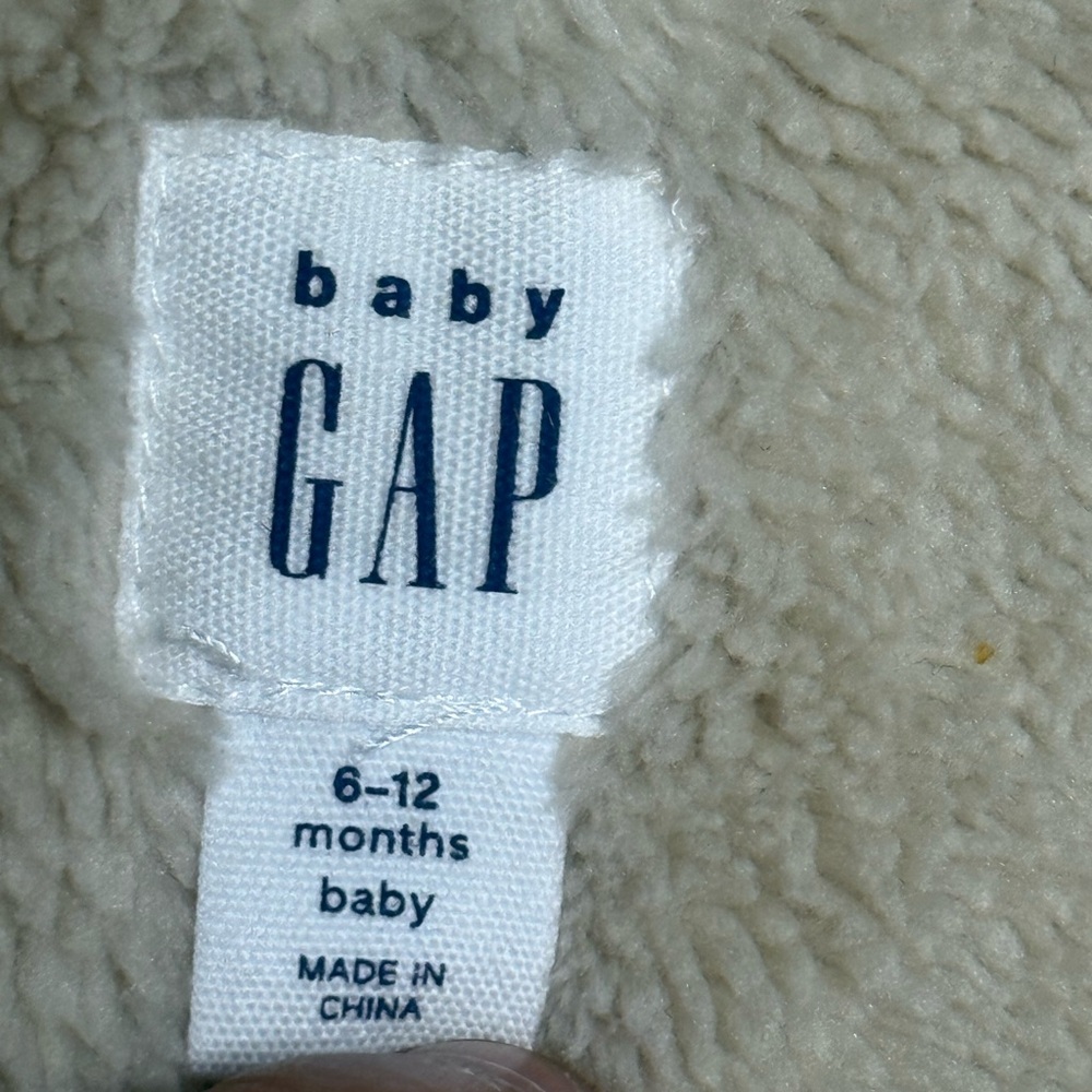 Baby Gap 6-12 mo pink jacket - Picture 3 of 6